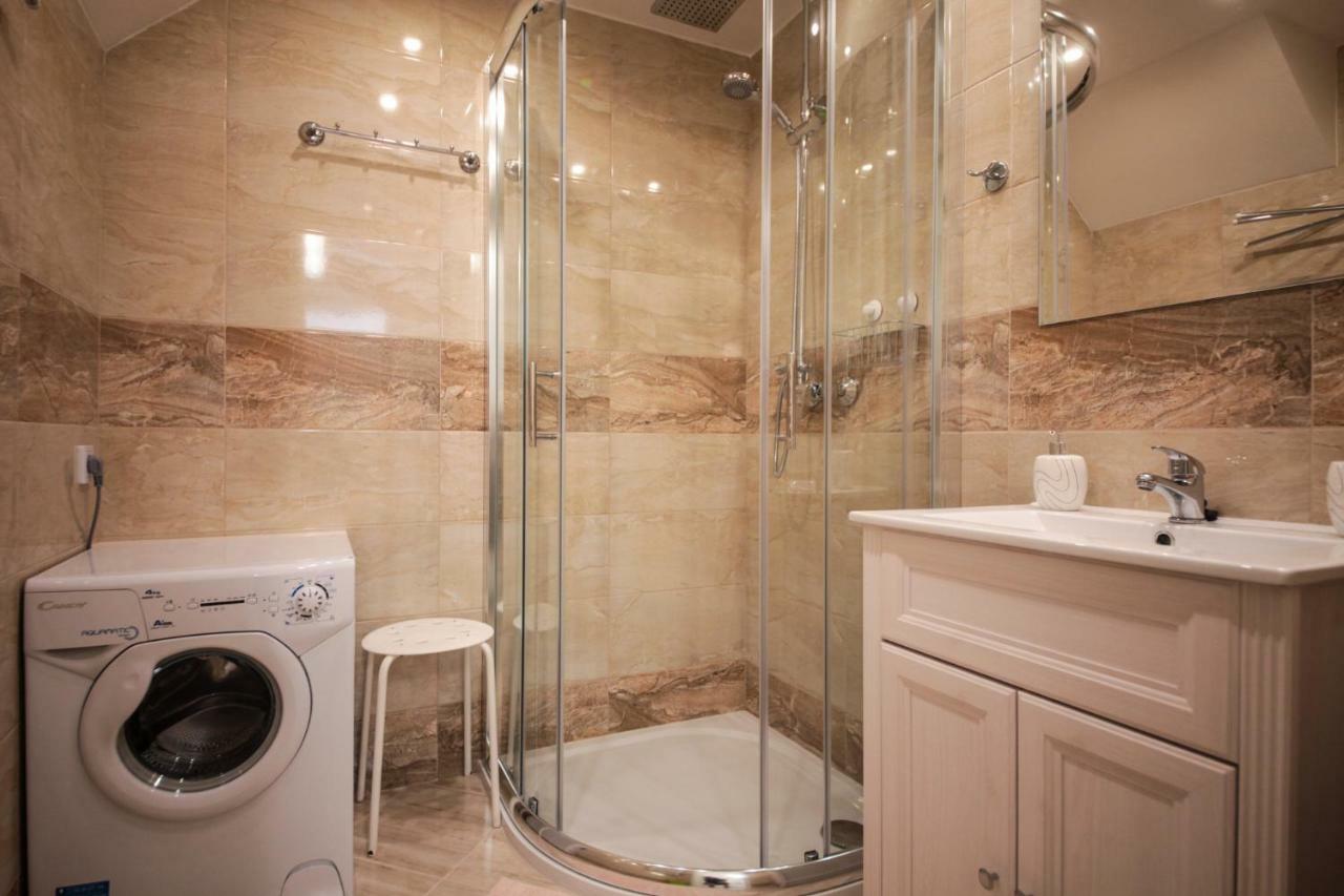 Apartament Family Duplex On Wenceslas Square Praga Zewnętrze zdjęcie